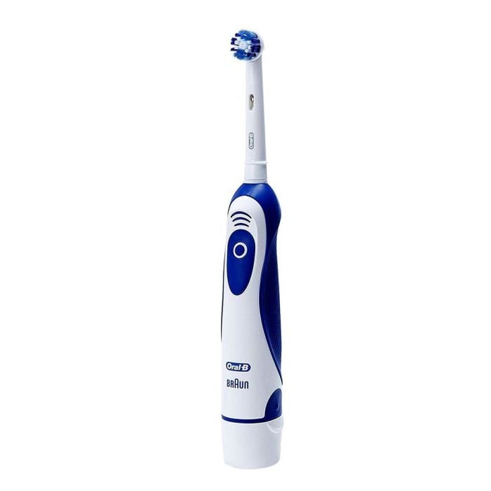 Oral B Tooth Brush Expert Db4010